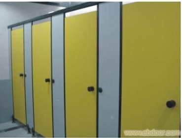 成都哥德裝飾建材 專業(yè)打造高品質(zhì)衛(wèi)生間隔斷，一站式設(shè)計安裝服務(wù)